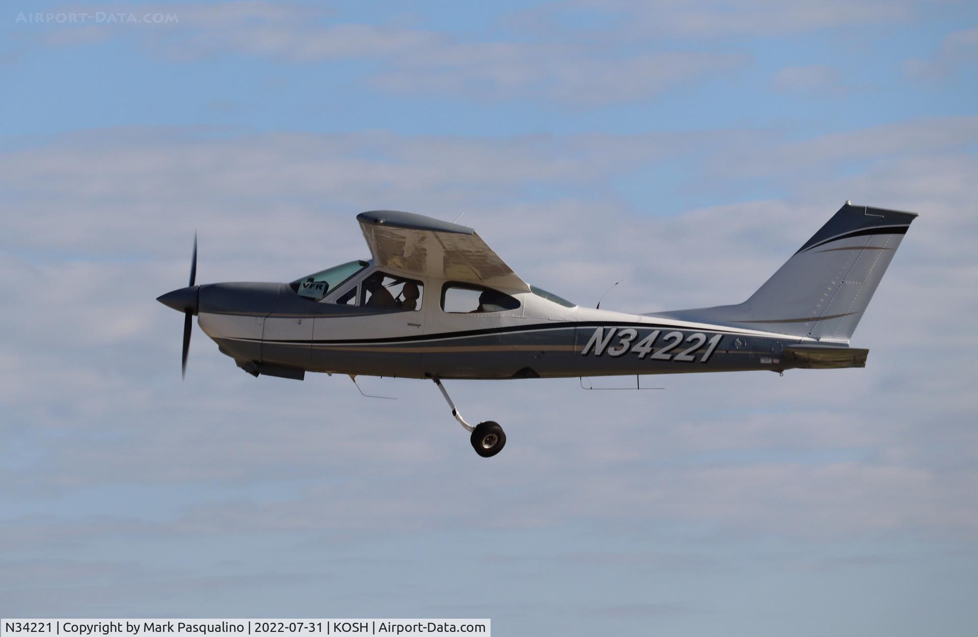 N34221, 1976 Cessna 177RG Cardinal C/N 177RG0985, Cessna 177RG