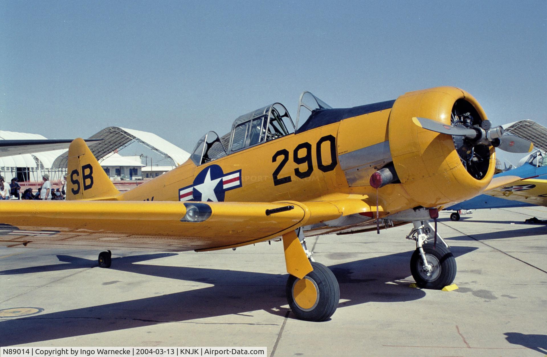 N89014, 1943 North American SNJ-5 Texan Texan C/N 84865, North American SNJ-5 Texan at the 2004 airshow at El Centro NAS, CA