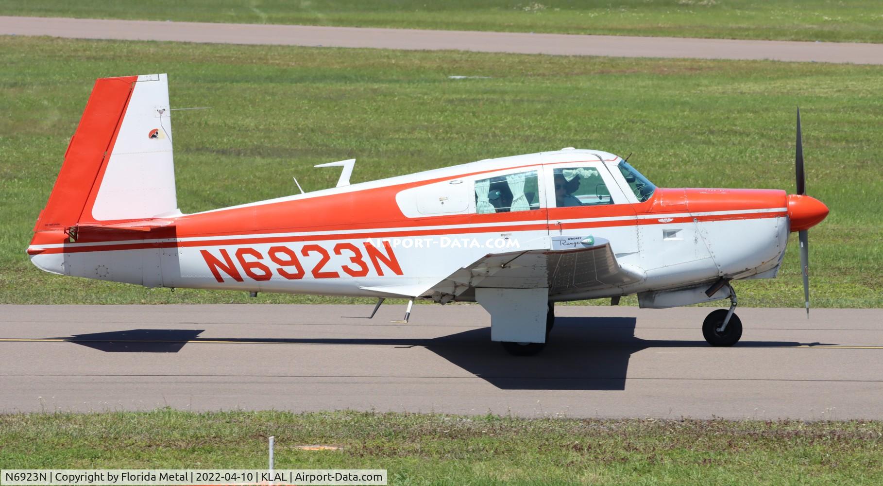 N6923N, 1968 Mooney M20C Ranger C/N 680181, Sun N Fun 2022
