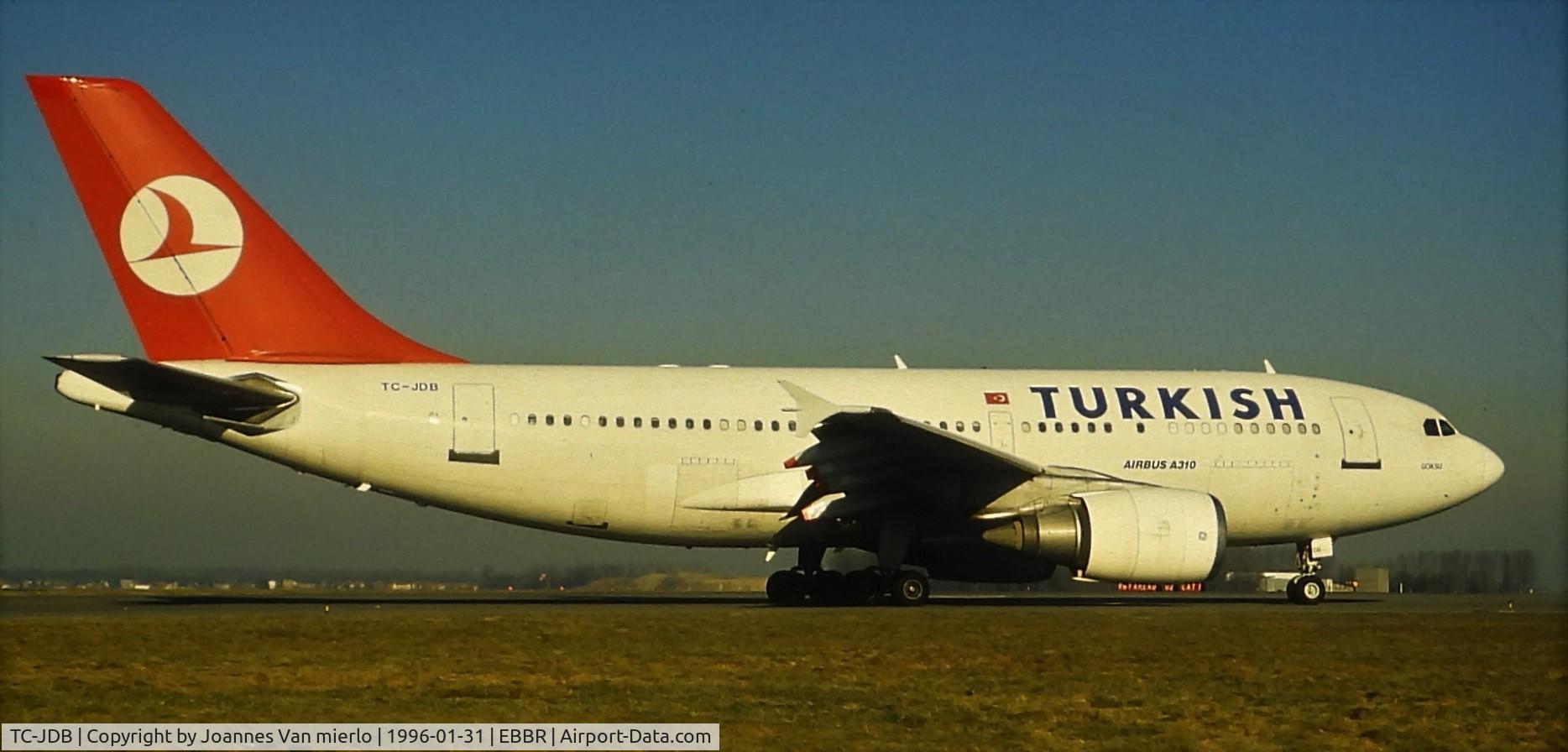 TC-JDB, 1989 Airbus A310-304 C/N 497, Brussels holding 02