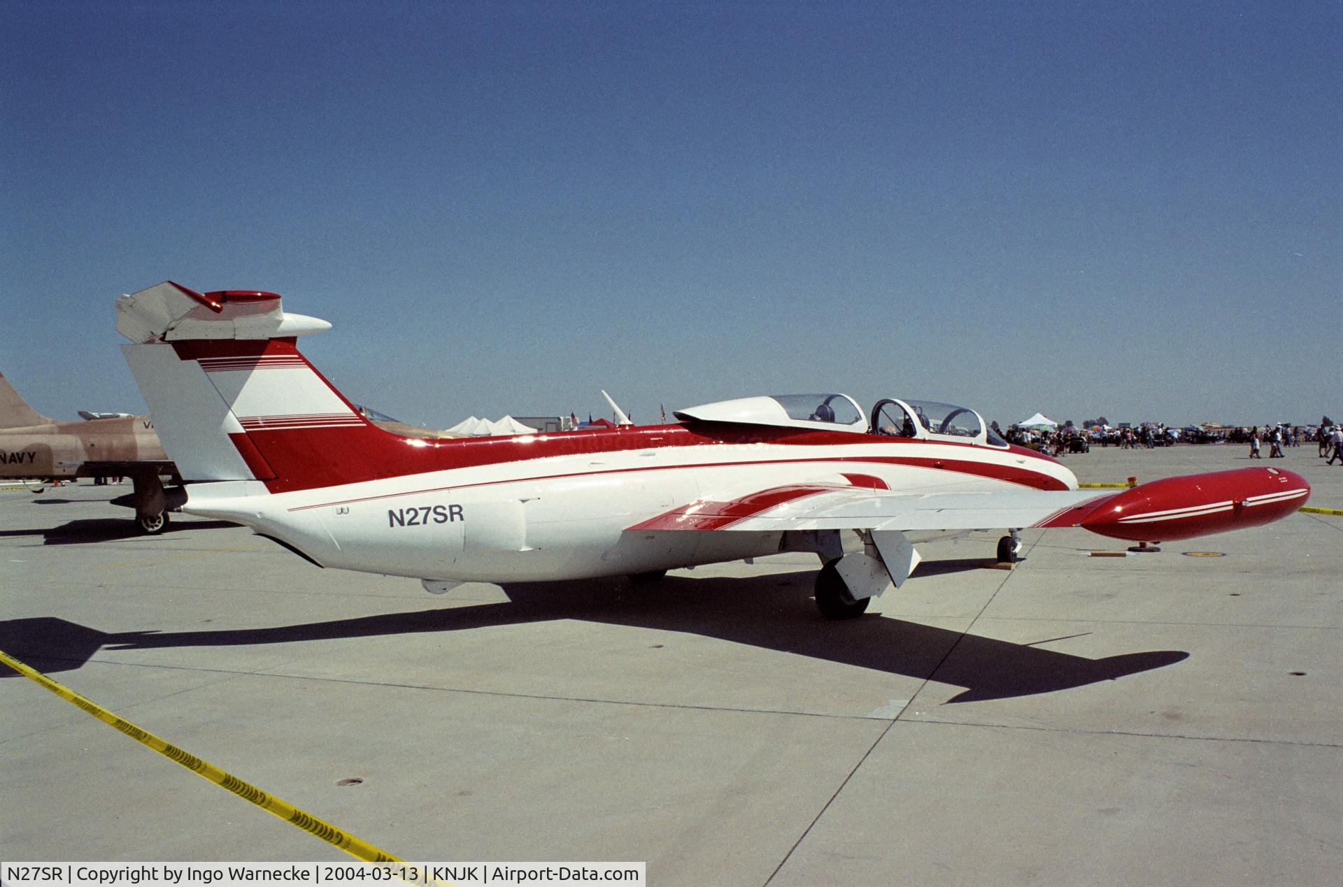 N27SR, 1969 Aero L-29R Delfin C/N 892829, Aero L-29R Delfin MAYA at the 2004 airshow at El Centro NAS, CA
