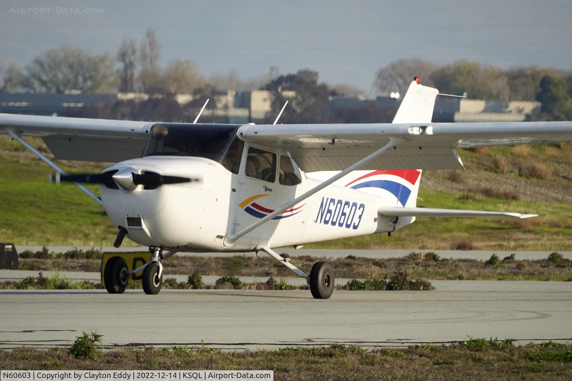 N60603, 2006 Cessna 172S C/N 172S10277, San Carlos Airport in California 2022.