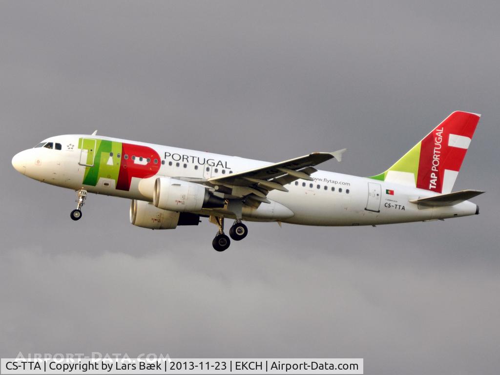 CS-TTA, 1997 Airbus A319-111 C/N 750, RWY22R