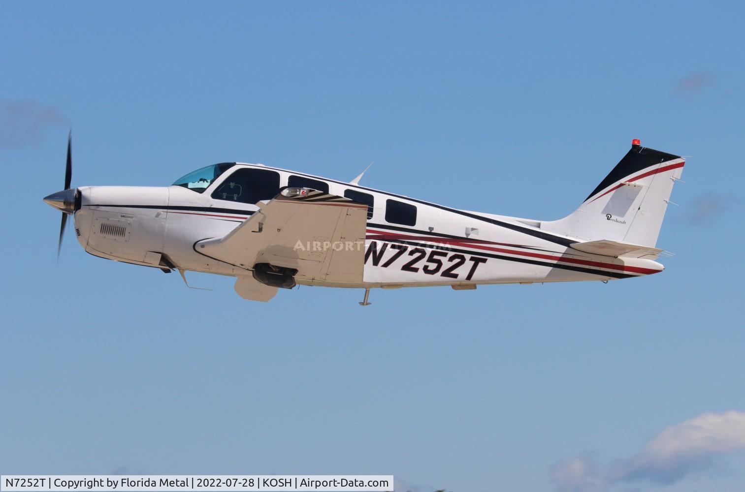 N7252T, 1985 Beech A36 Bonanza 36 C/N E-2261, OSH 2022