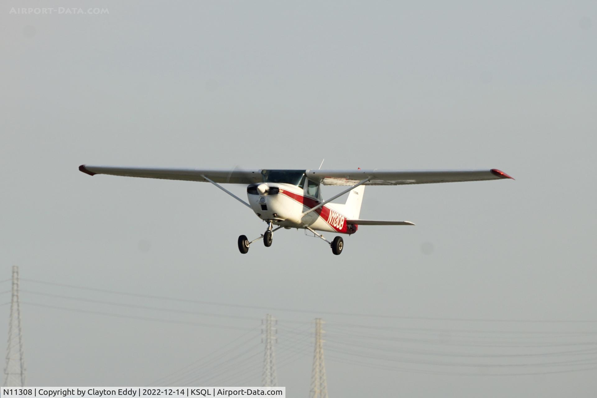 N11308, 1973 Cessna 150L C/N 15075317, San Carlos Airport in California 2022.