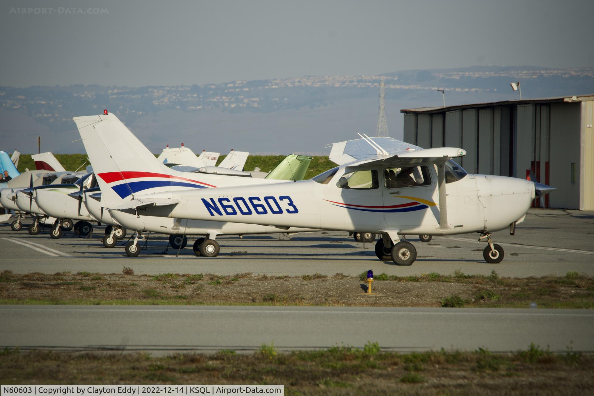 N60603, 2006 Cessna 172S C/N 172S10277, San Carlos Airport in California 2022.