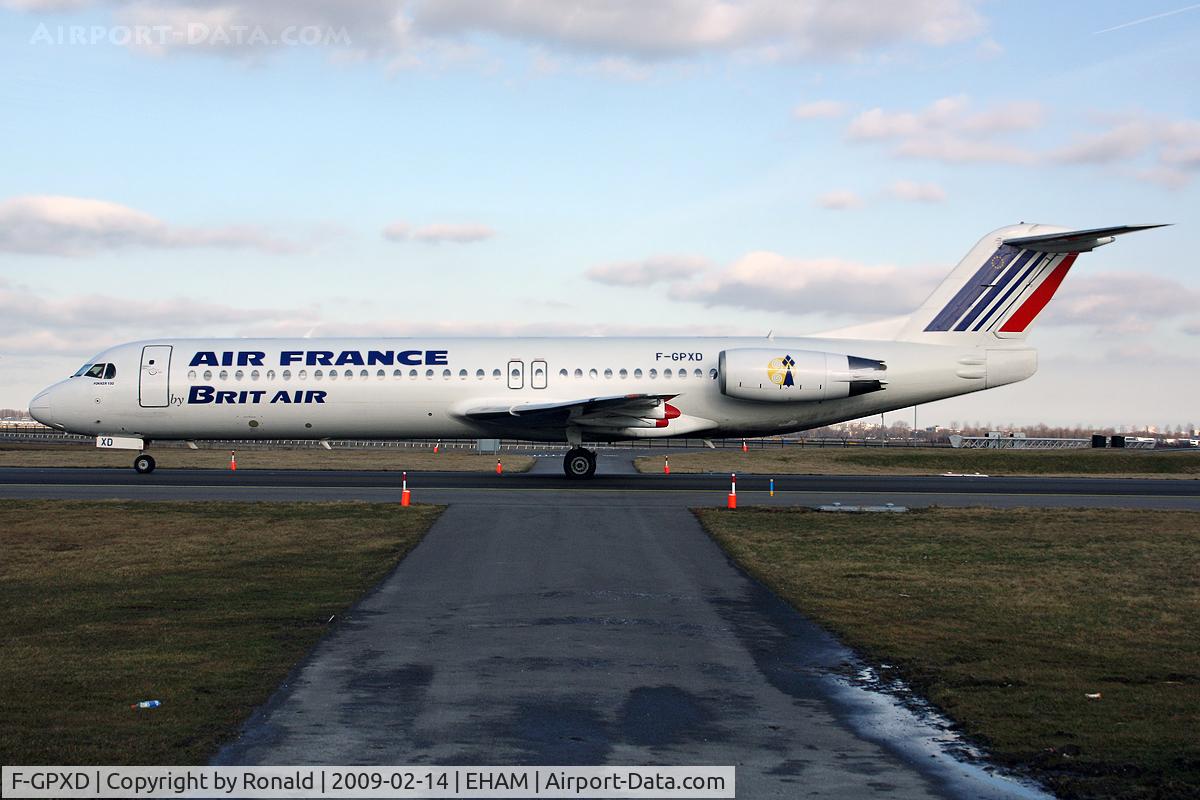 F-GPXD, 1995 Fokker 100 (F-28-0100) C/N 11494, at spl