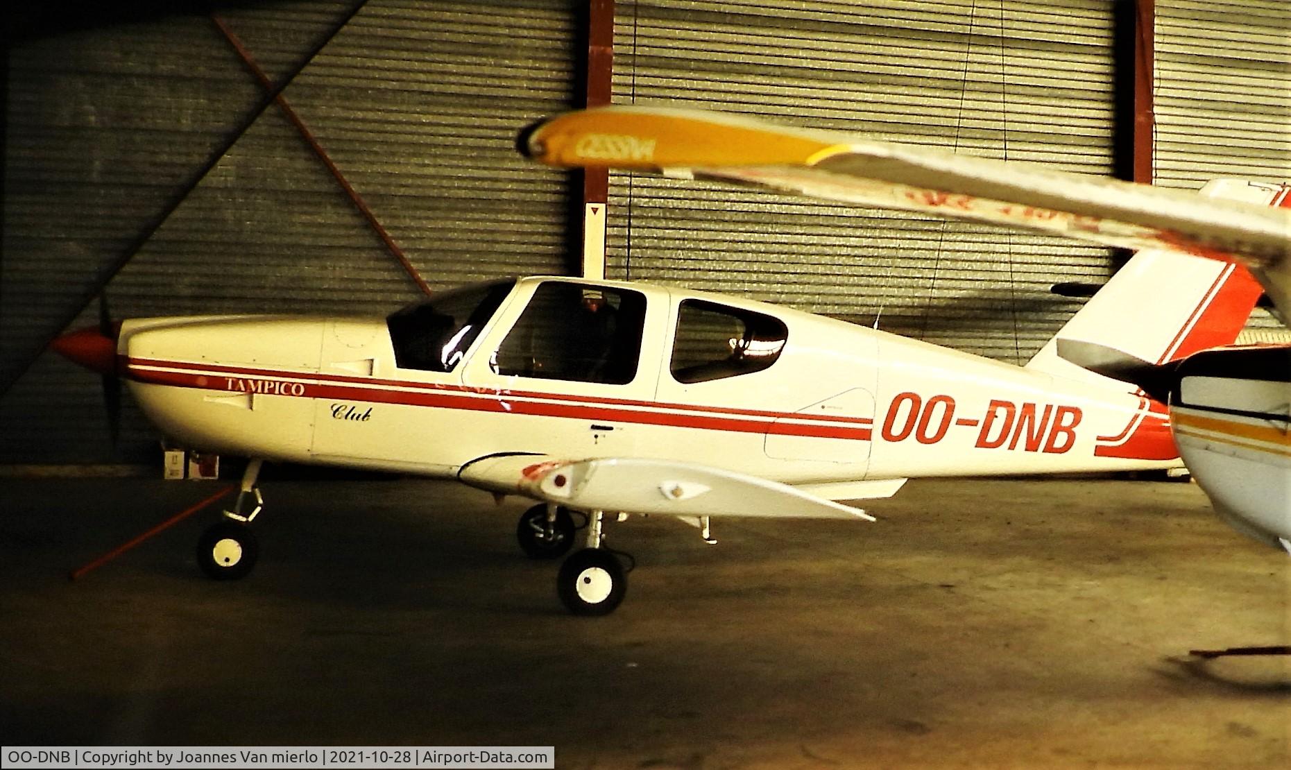 OO-DNB, Socata TB-9 Tampico C/N 1541, Slide scan