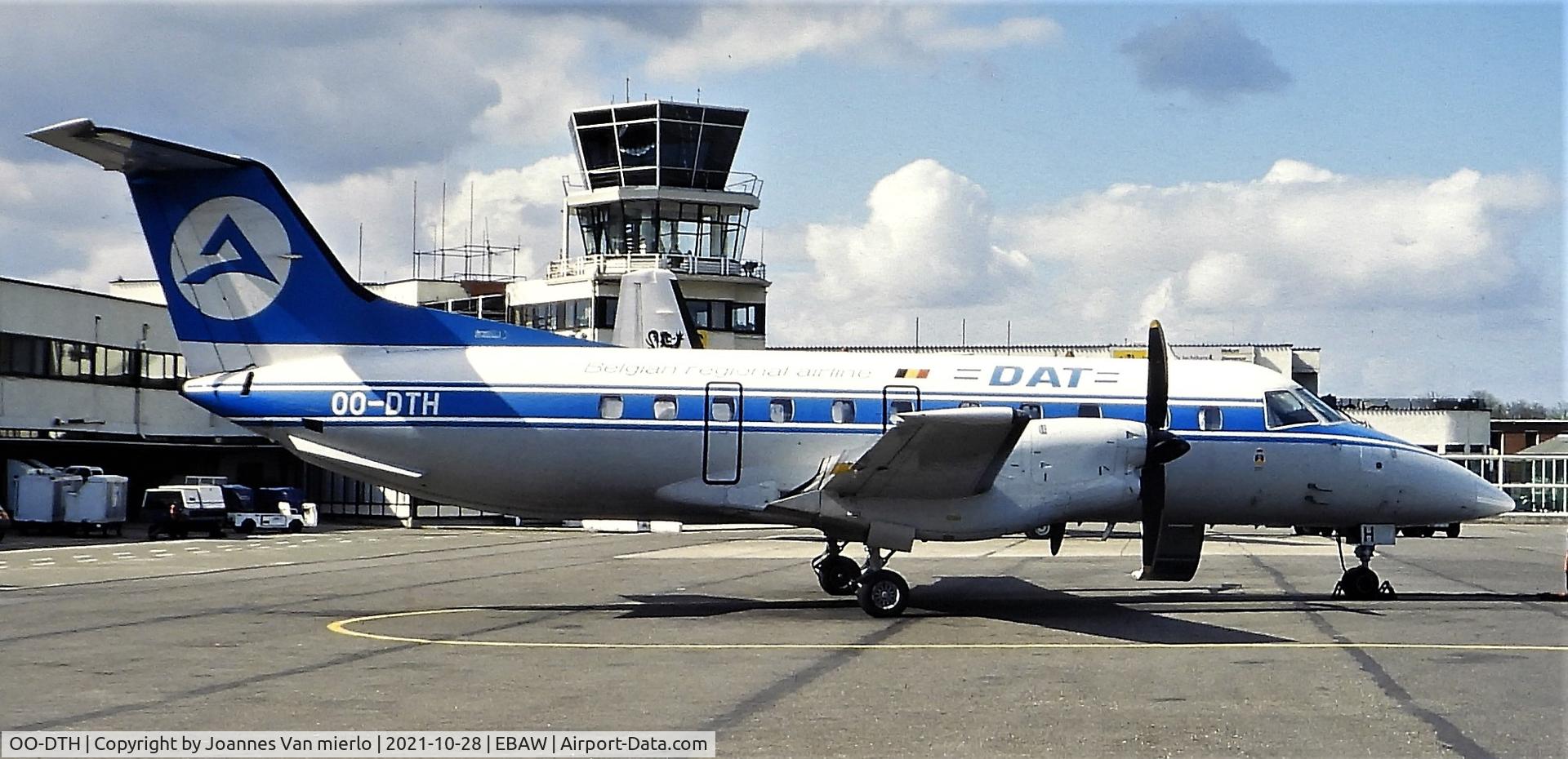 OO-DTH, 1988 Embraer EMB-120ER Brasilia C/N 120104, Slide scan