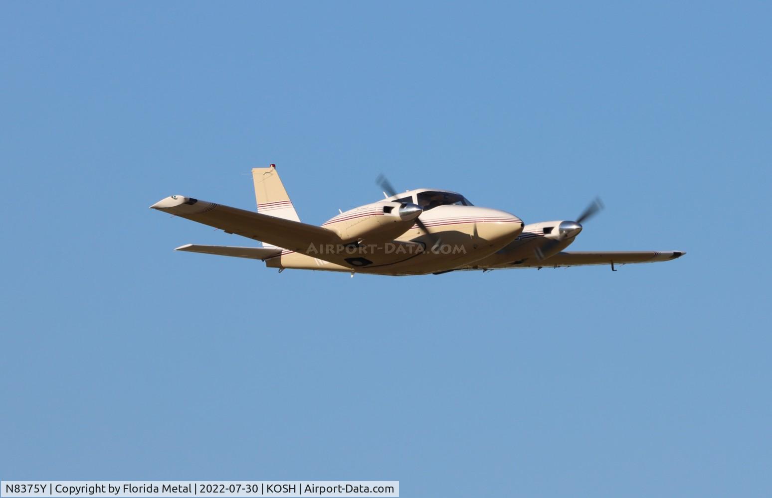 N8375Y, 1967 Piper PA-30 Twin Comanche C/N 30-1529, OSH 2022