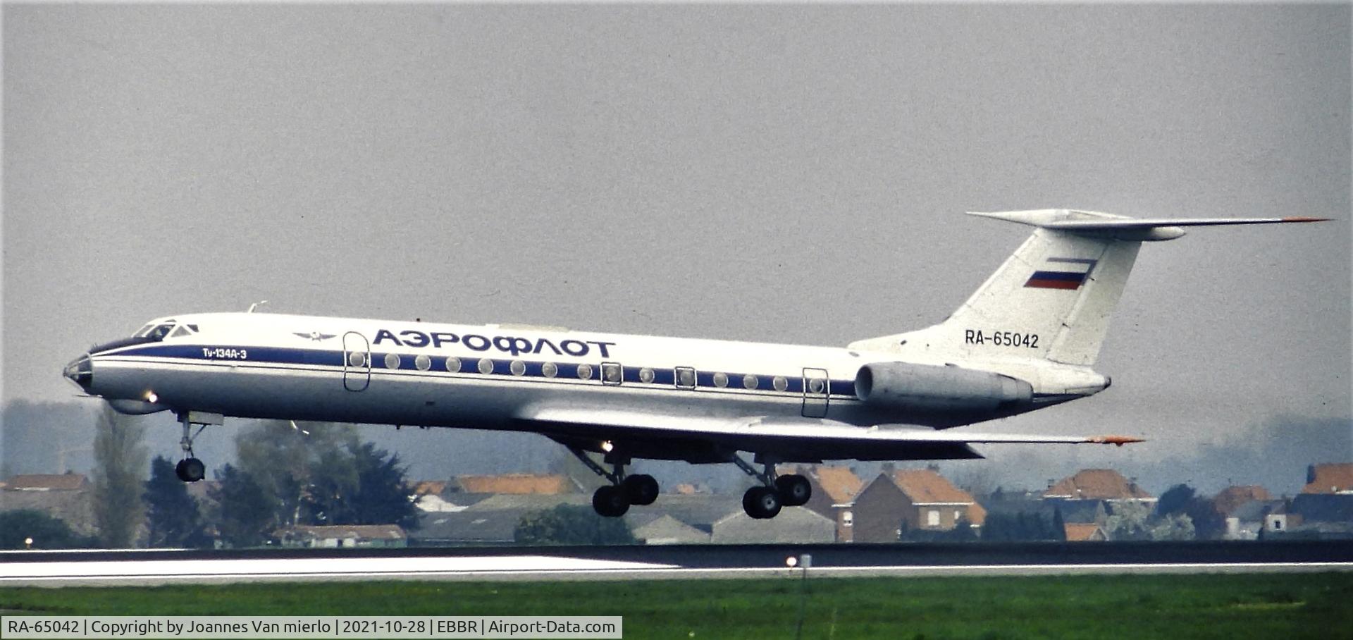 RA-65042, 1978 Tupolev Tu-134A-3 C/N 49350, Slide scan