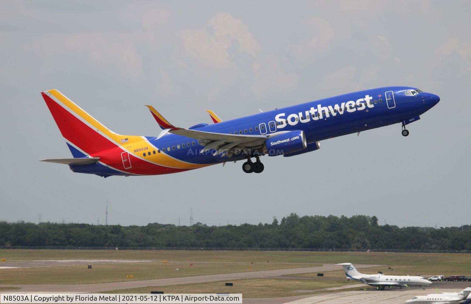 N8503A, 2016 Boeing 737-8H4 C/N 38813, TPA 2022