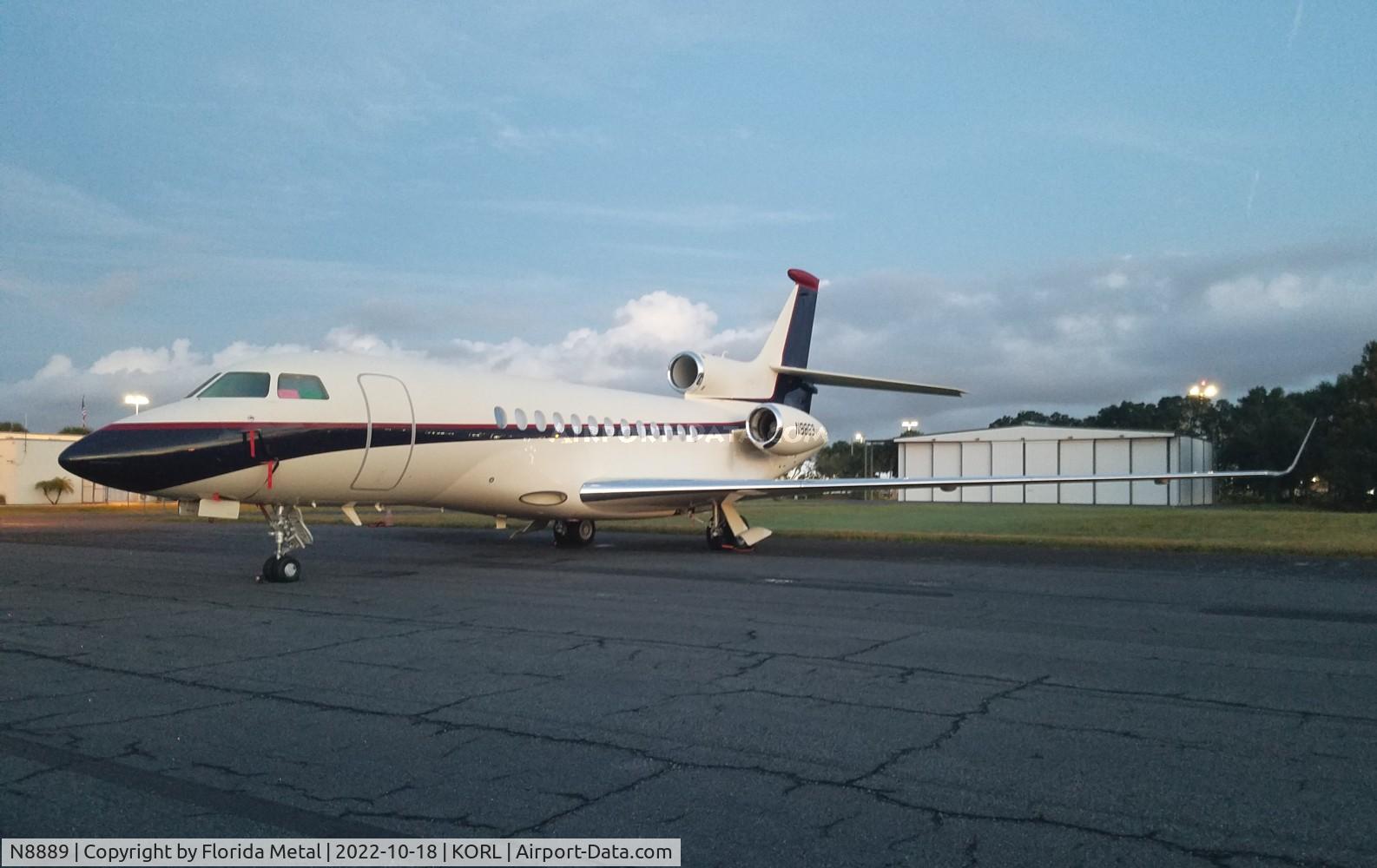 N8889, 2011 Dassault Falcon 7X C/N 112, NBAA 2022