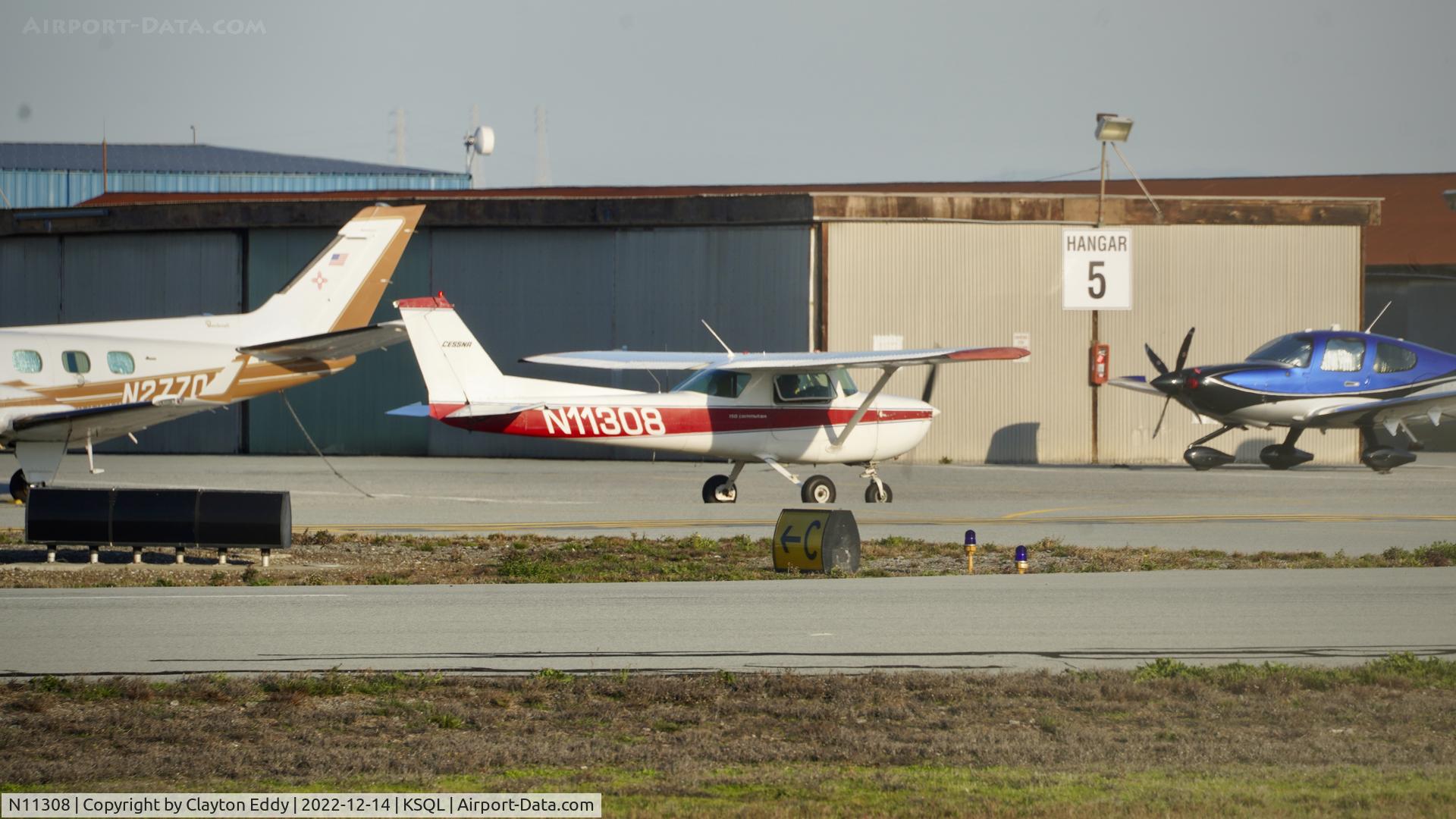 N11308, 1973 Cessna 150L C/N 15075317, San Carlos Airport in California 2022.