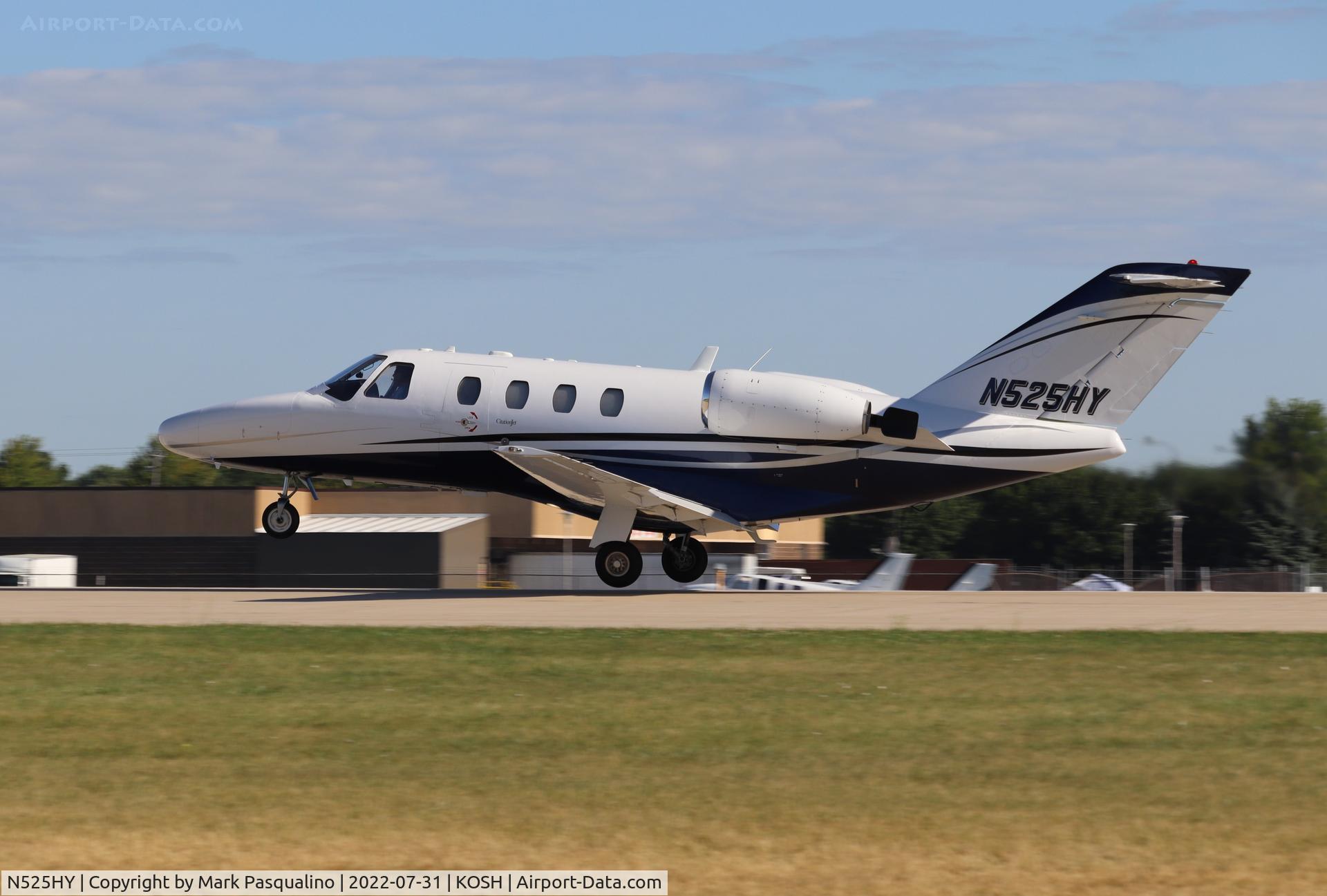 N525HY, 1998 Cessna 525 CitationJet CJ1 C/N 525-0239, Cessna 525