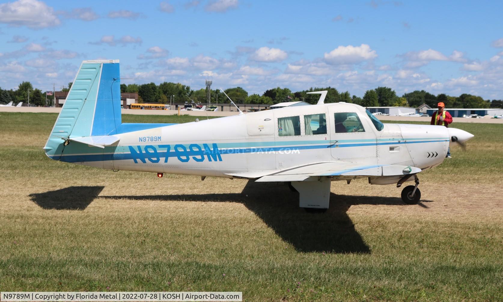 N9789M, 1968 Mooney M20F Executive C/N 680205, OSH 2022
