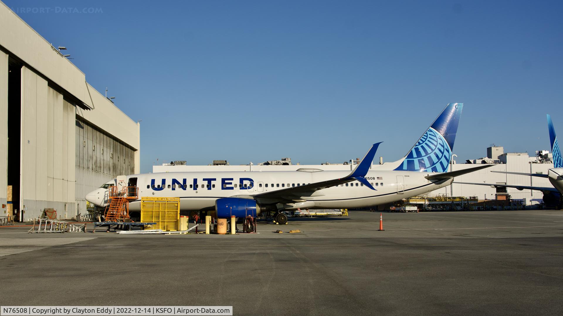 N76508, 2008 Boeing 737-824 C/N 31639, SFO 2022.
