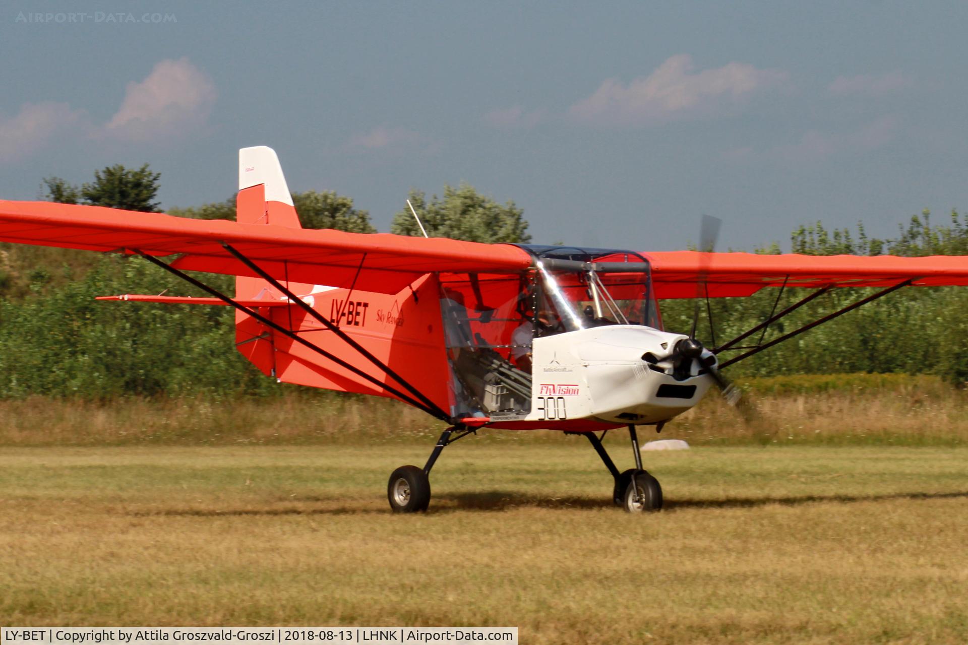 LY-BET, 2012 Best Off Skyranger, LHNK - Nagykanizsa Airport, Hungary. 16th FAI World Microlight Championship 2018 Nagykanizsa.