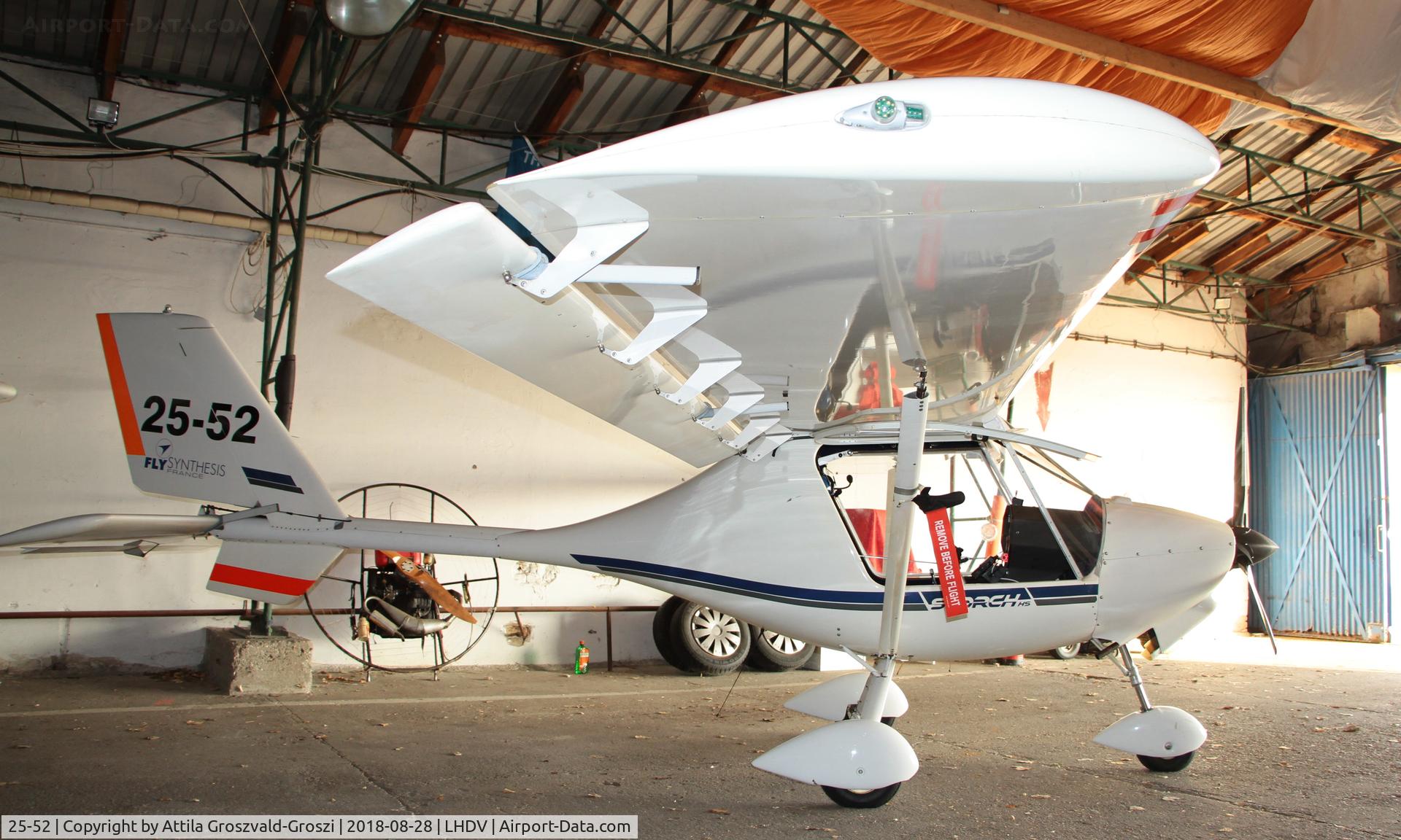 25-52, 2002 Fly Synthesis Storch HS C/N 333A/277, LHDV - Baracs-Kisapostag Airport, Dunaújváros, Hungary
