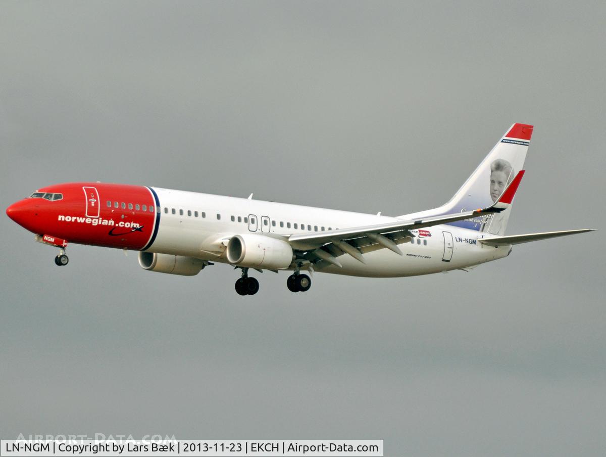 LN-NGM, 2013 Boeing 737-8JP C/N 39024, RWY22L