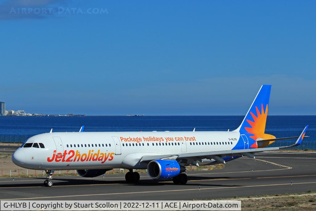 G-HLYB, 2014 Airbus A321-211 C/N 6056, JET2