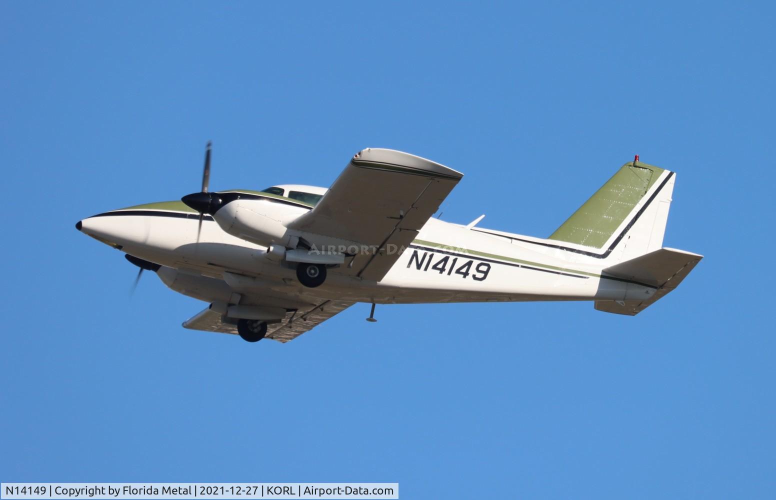 N14149, 1971 Piper PA-23-250 Aztec C/N 27-4712, ORL 2021