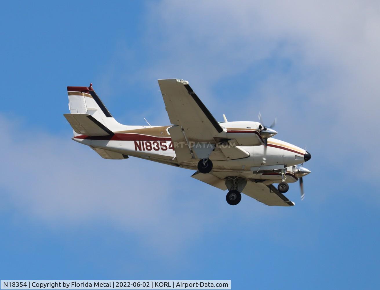 N18354, 1977 Beech 95-B55 (T42A) Baron C/N TC-2077, ORL 2022