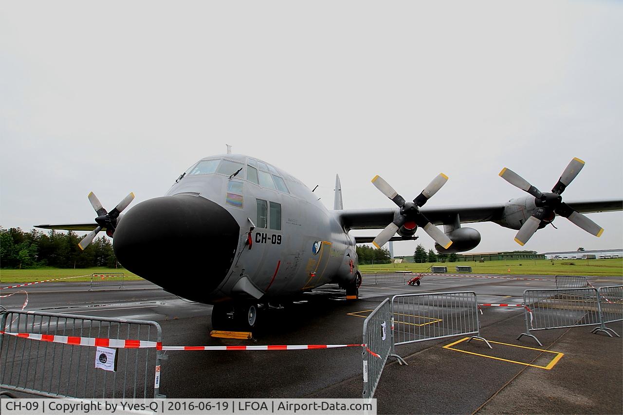 CH-09, 1973 Lockheed C-130H Hercules C/N 382-4479, Lockheed C-130H Hercules, Static display, Avord Air Base 702 (LFOA) Open day 2016