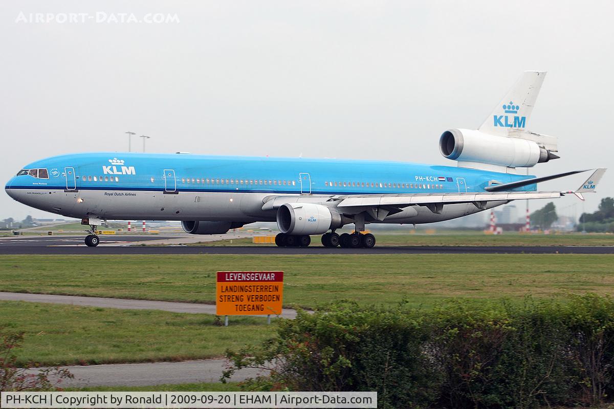 PH-KCH, 1995 McDonnell Douglas MD-11 C/N 48562, at spl
