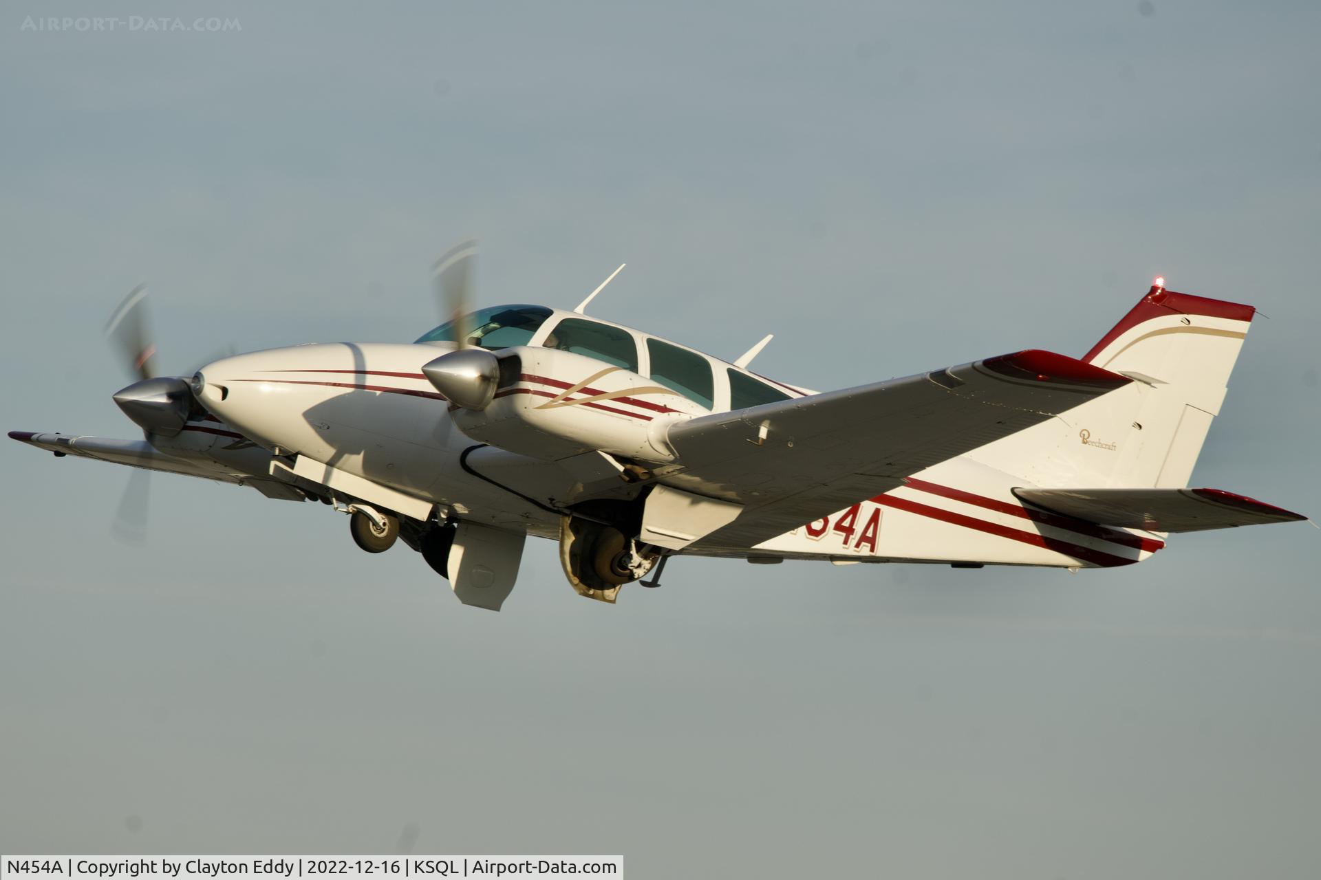 N454A, 1963 Beech 95-B55 (T42A) Baron C/N TC-533, SQL 2022.