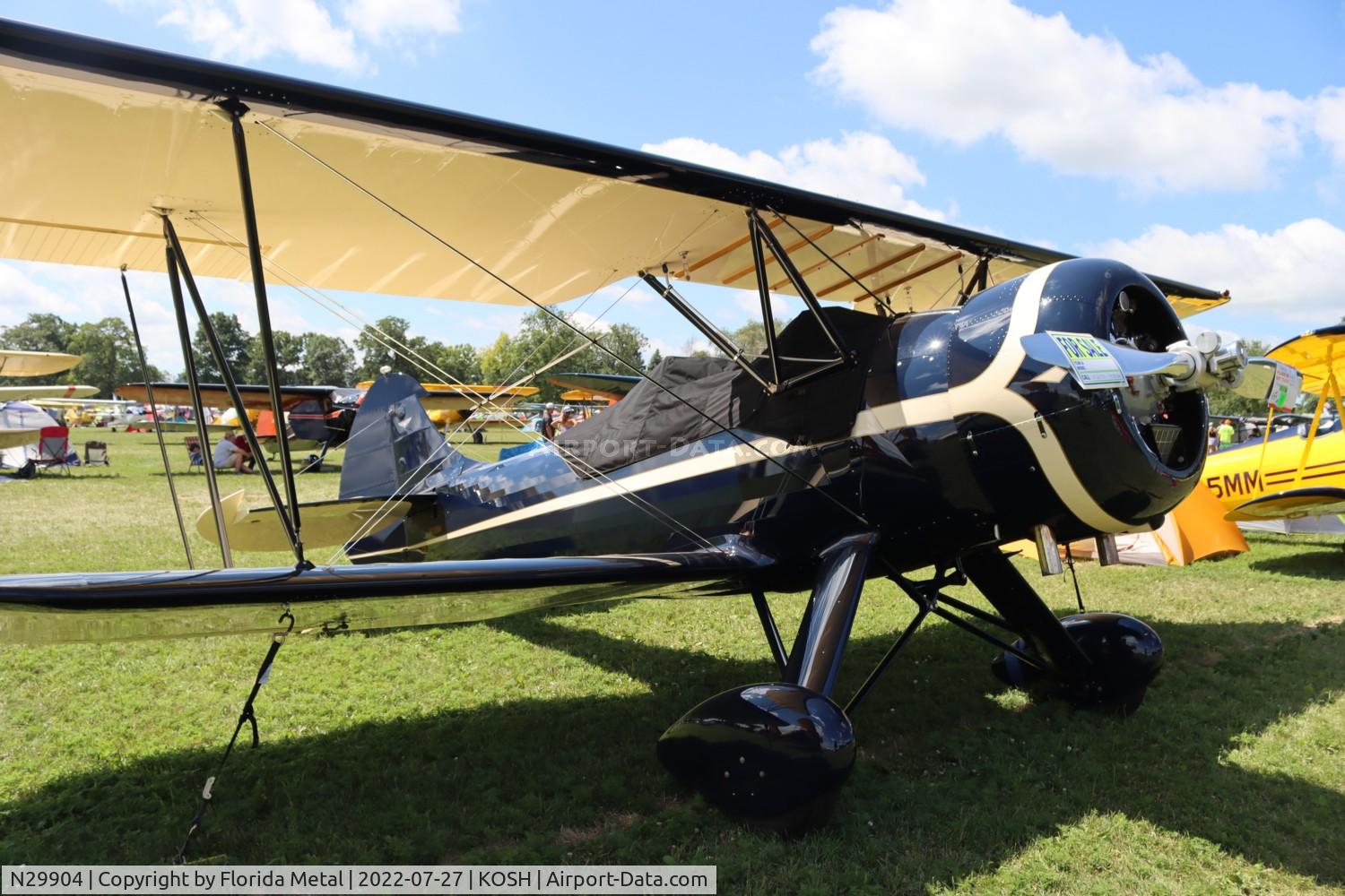 N29904, 1940 Waco YPF-7 C/N 5401, OSH 2022