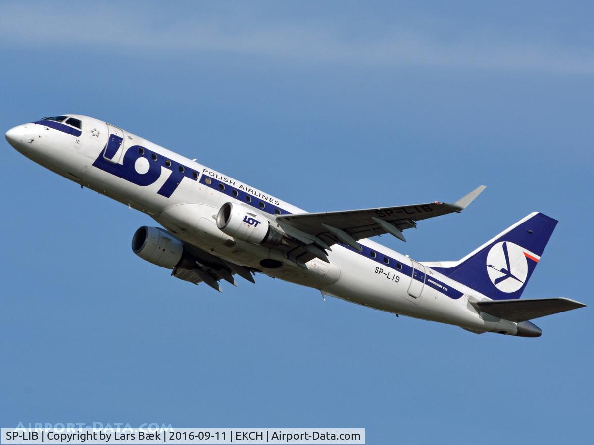 SP-LIB, 2006 Embraer 175STD (ERJ-170-200STD) C/N 17000132, RWY22R