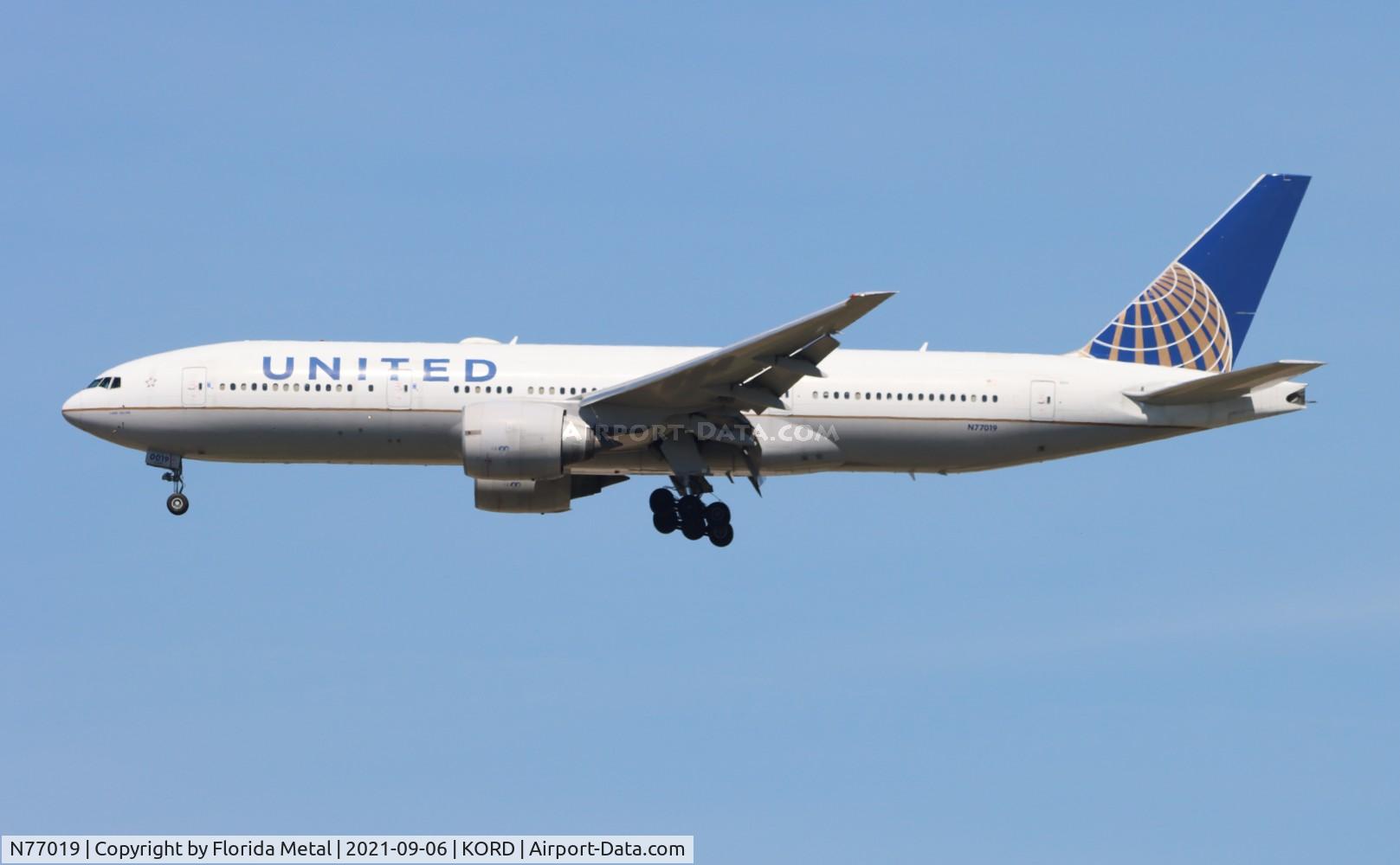 N77019, 2007 Boeing 777-224 C/N 35547, ORD 2022