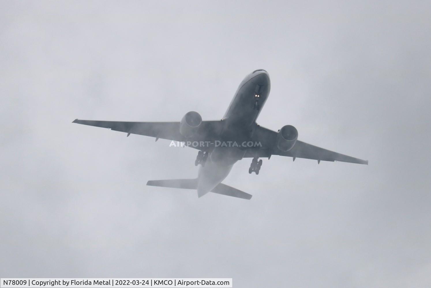 N78009, 1999 Boeing 777-224 C/N 29479, MCO 2022