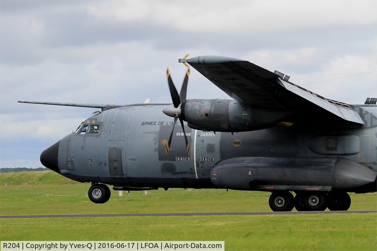 R204, Transall C-160R C/N 204, Transall C-160R, Landing, Avord Air Base 702 (LFOA) Open day 2016