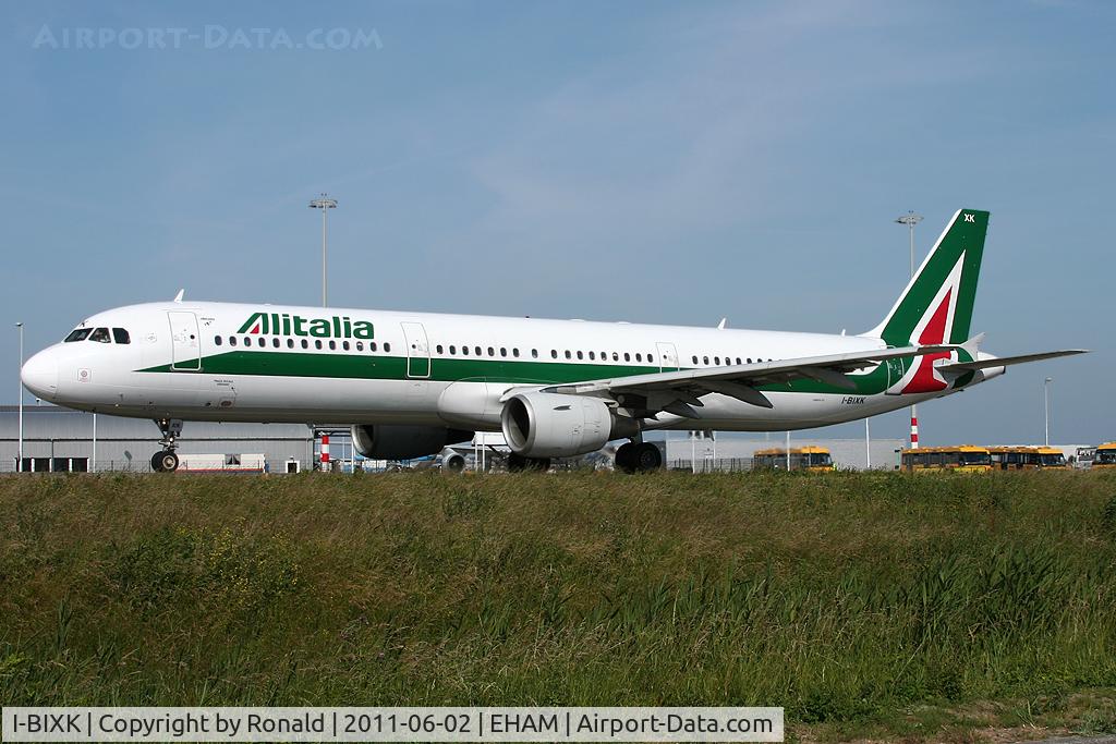 I-BIXK, 2000 Airbus A321-112 C/N 1220, at spl