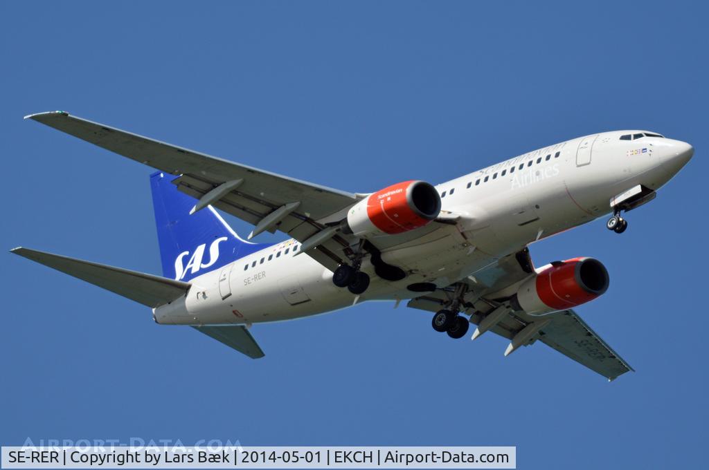 SE-RER, 2000 Boeing 737-7BX C/N 30736, RWY04L