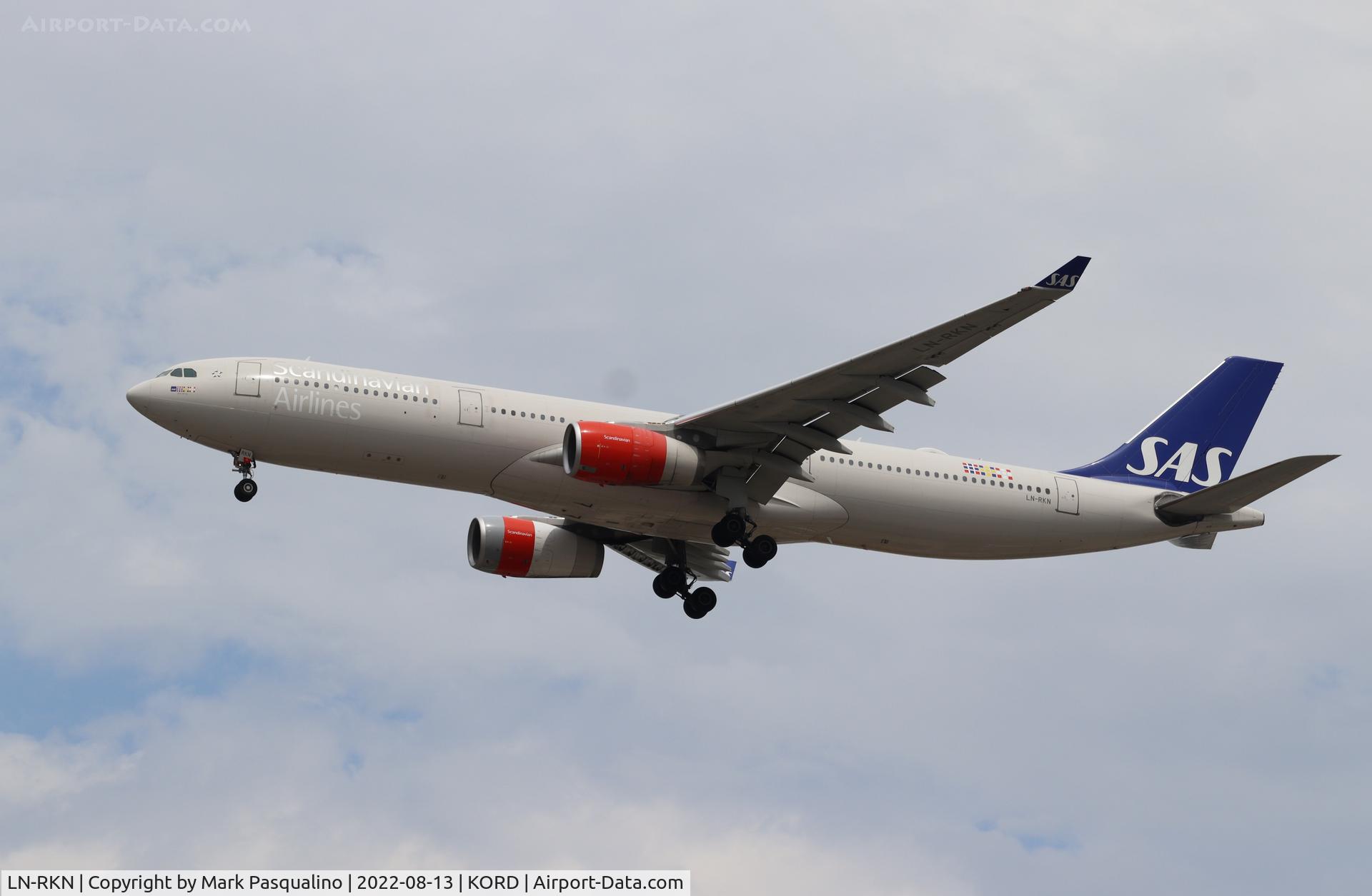 LN-RKN, 2003 Airbus A330-343X C/N 568, Airbus A330-343X