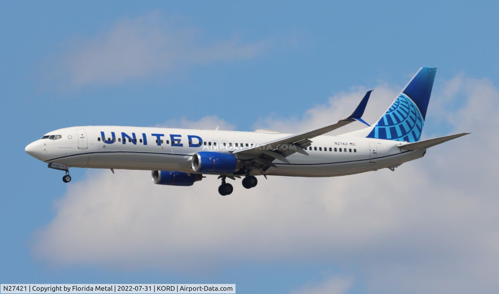 N27421, 2008 Boeing 737-924/ER C/N 37094, ORD 2022