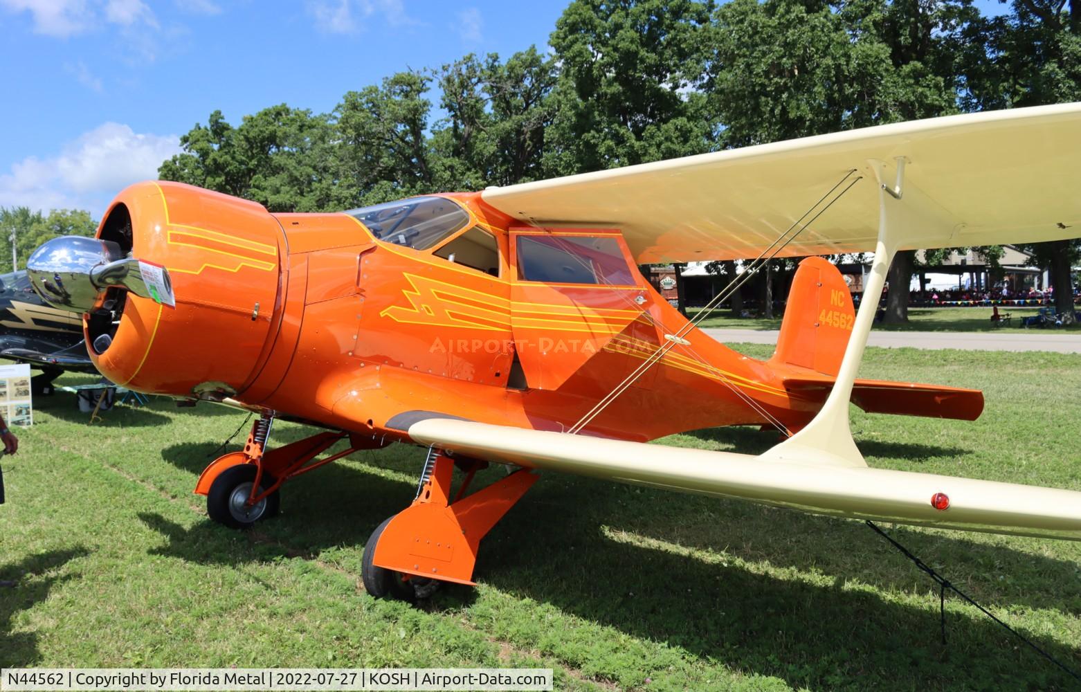 N44562, 1944 Beech D17S Staggerwing C/N 6923, Staggerwing