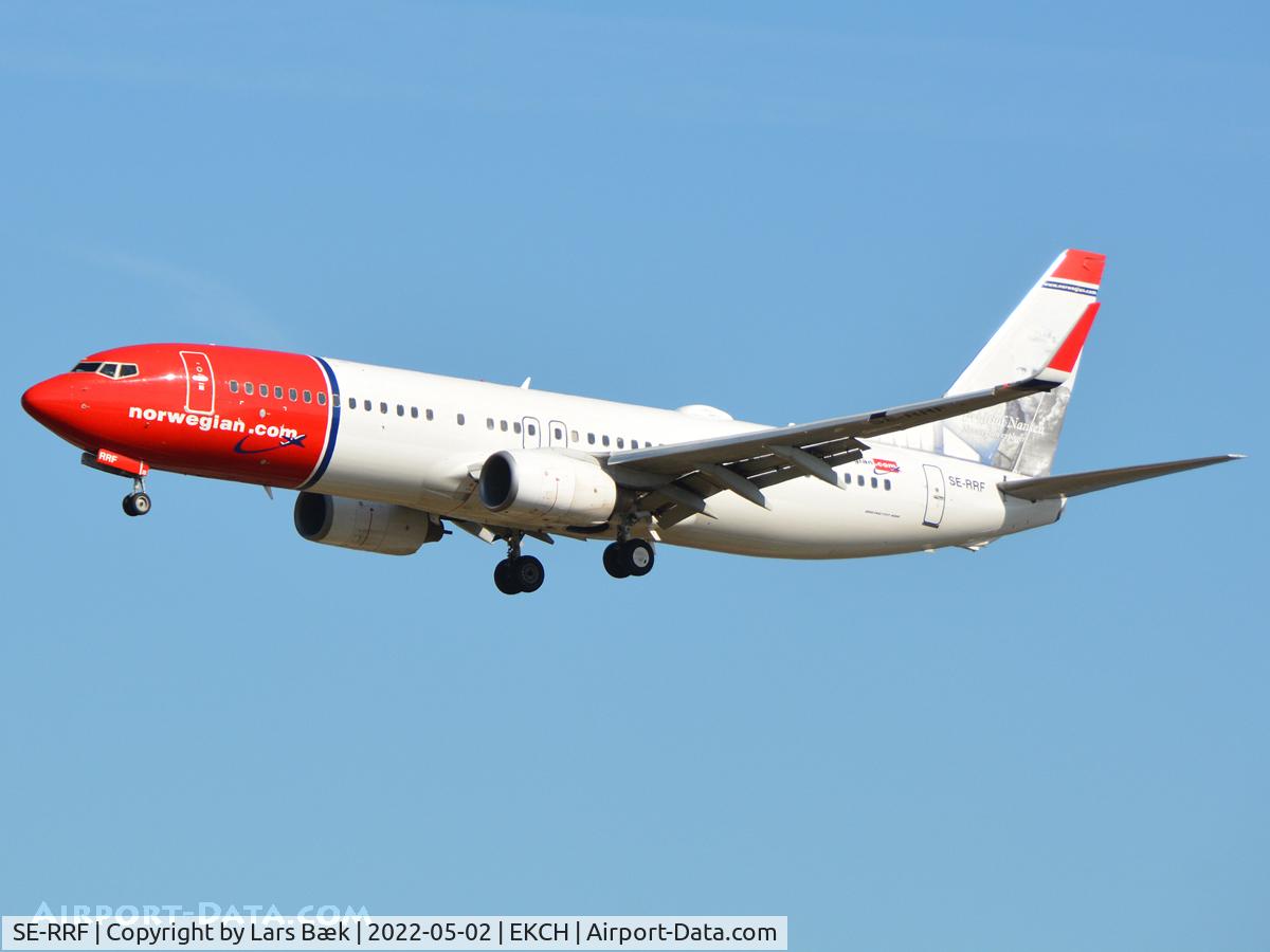 SE-RRF, 2010 Boeing 737-8JP C/N 39004, RWY22L
