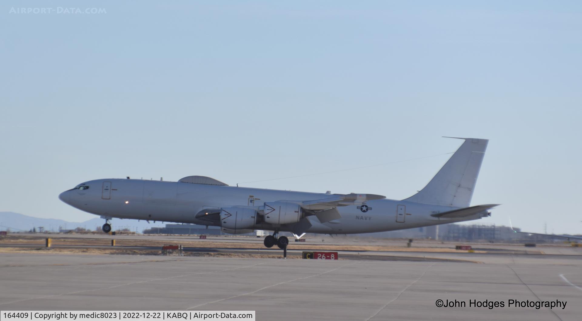 164409, 1990 Boeing E-6B Mercury C/N 24508, Coming into Kirtland
