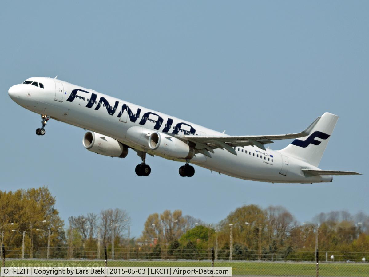 OH-LZH, 2013 Airbus A321-231 C/N 5803, RWY22R