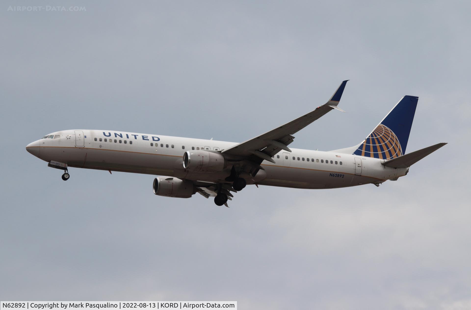 N62892, 2015 Boeing 737-924/ER C/N 42195, Boeing 737-924/ER