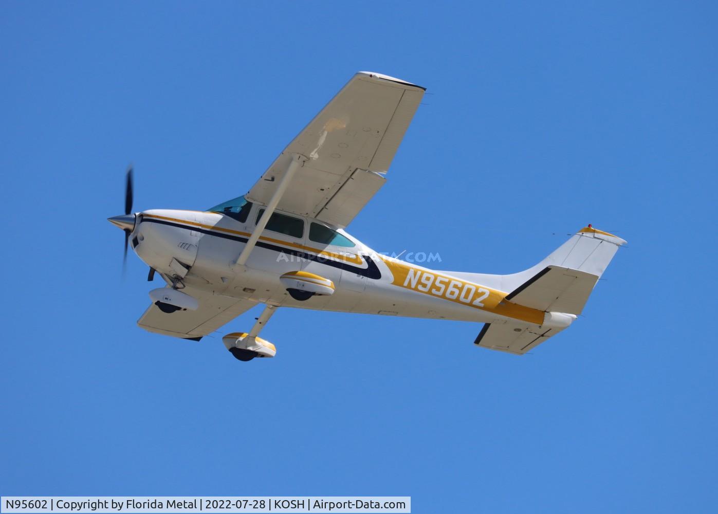 N95602, 1978 Cessna 182Q Skylane C/N 18266575, OSH 2022