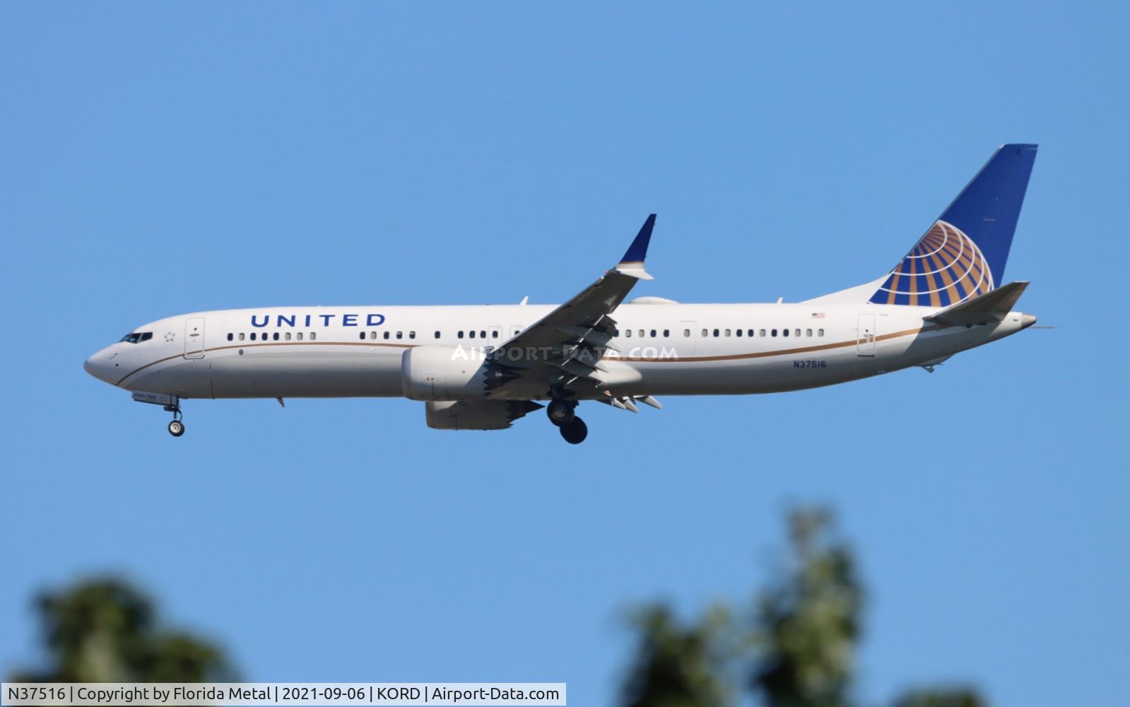 N37516, 2019 Boeing 737-9 MAX C/N 43454, ORD 2021
