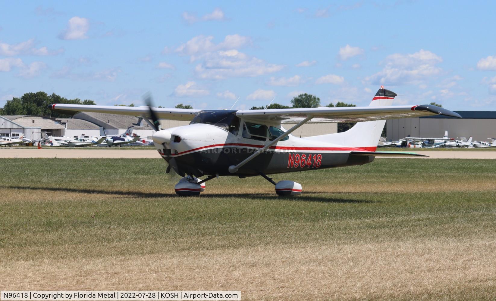 N96418, 1978 Cessna 182Q Skylane C/N 18266714, OSH 2022