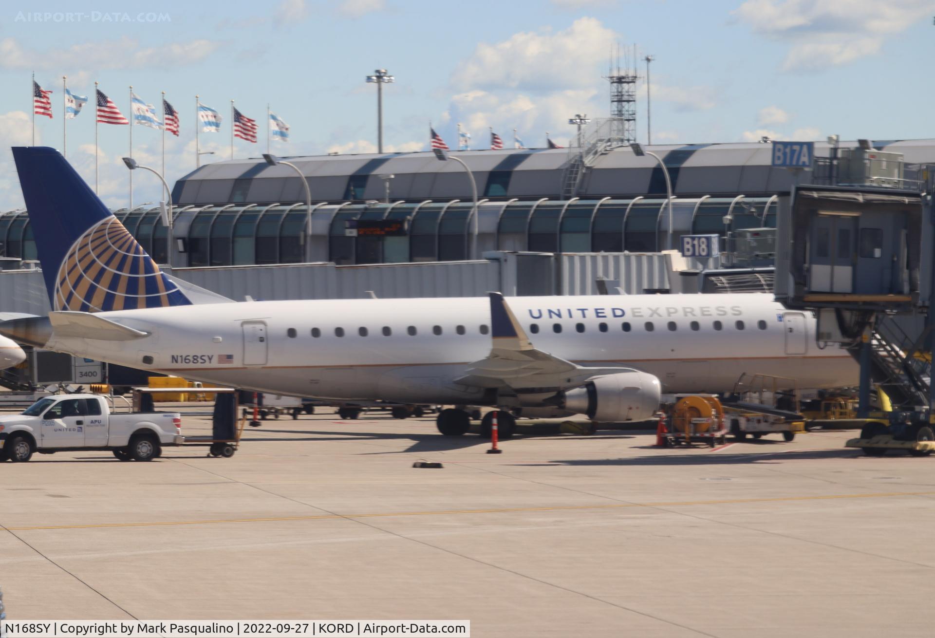 N168SY, 2016 Embraer 175LR (ERJ-170-200LR) C/N 17000617, ERJ-170-200LR