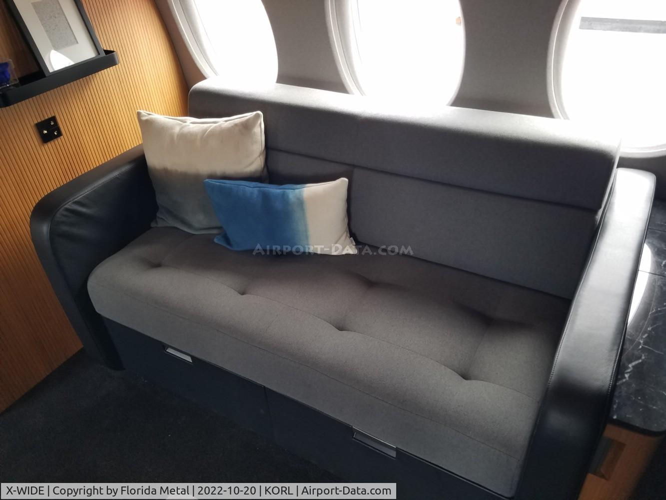 X-WIDE, Dassault Falcon 10X Mockup C/N Mock up, NBAA 2022