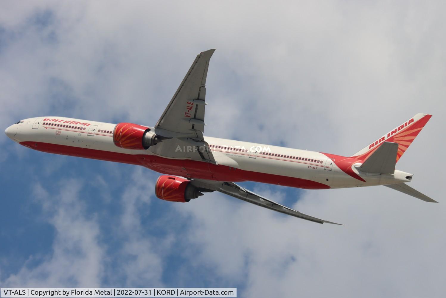 VT-ALS, 2010 Boeing 777-337/ER C/N 36317, ORD 2022